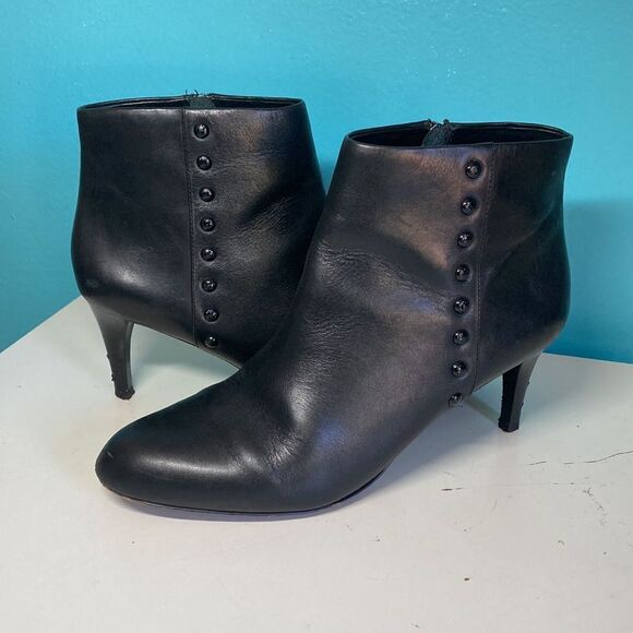 Coach Hickory Black Leather  Boot 10B   40 EU  Womens 10 Narrow Width 3" Heel - Picture 1 of 15